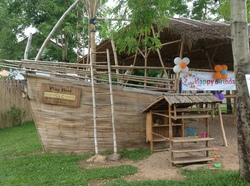 Photo2. Bamboo pirate at Nic's restaurant.JPG